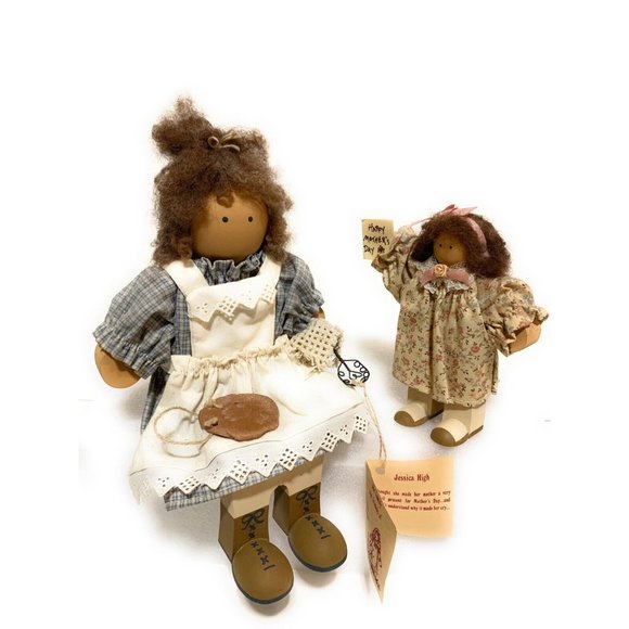 Lizzie High Wooden Dolls Happy Mothers day Shelf sitter missing chair two dolls - Picture 4 of 7